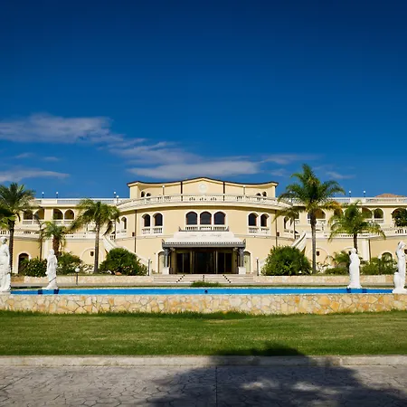 Parco Dei Principi - Wedding & Events Szálloda 5*