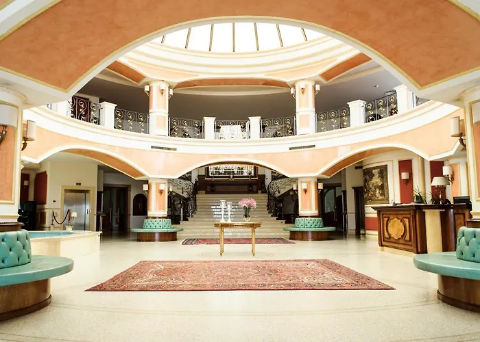 Parco Dei Principi - Wedding & Events Отель 5*