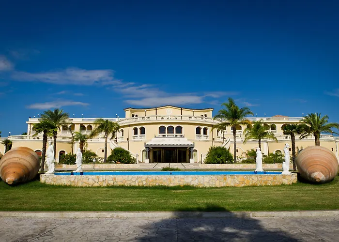 Parco Dei Principi - Wedding & Events Отель 5*