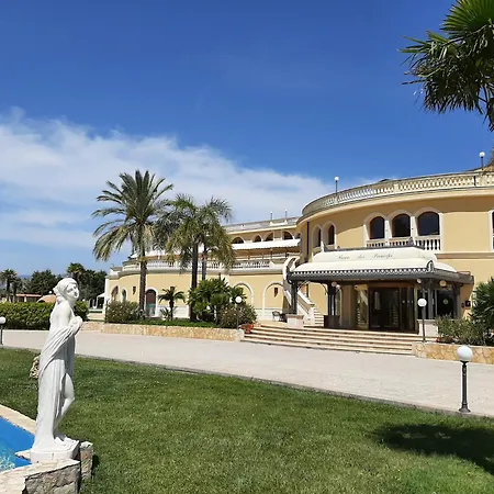 Отель Parco Dei Principi - Roccella Jonica