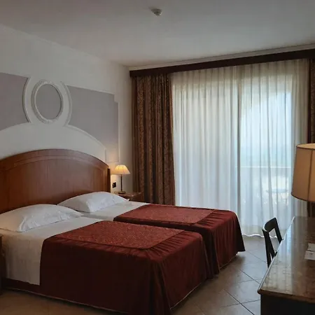 Parco Dei Principi - Roccella Jonica 5*