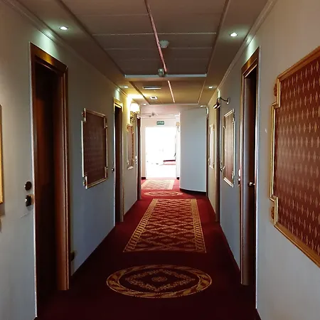 فندق Parco Dei Principi - Roccella Jonica 5*