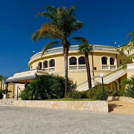 فندق Parco Dei Principi - Roccella Jonica 5*